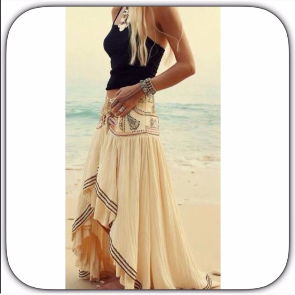 πHP NWT Cream Embroidered Bohemian Beach Skirt - Picture 2 of 8