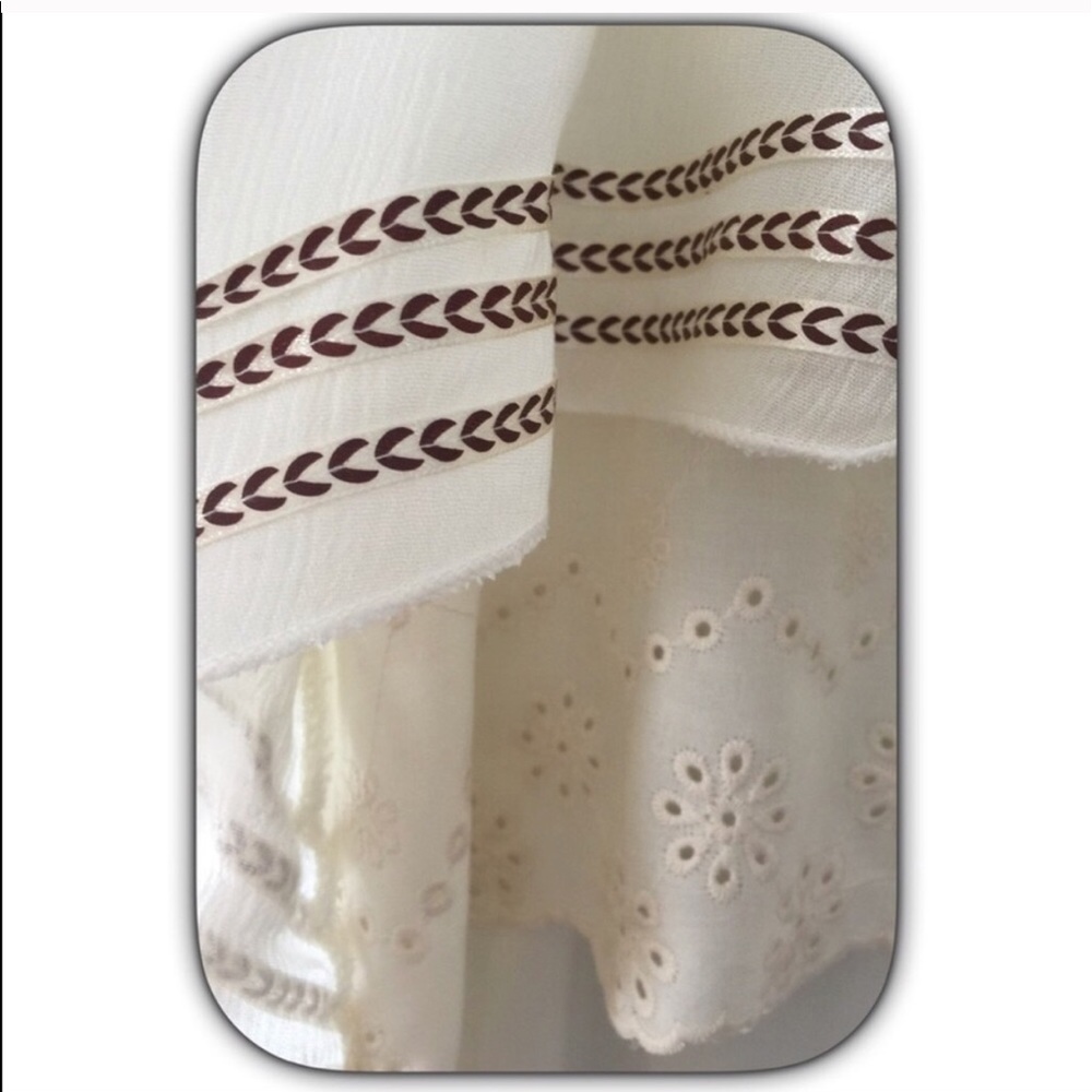 πHP NWT Cream Embroidered Bohemian Beach Skirt - Picture 8 of 8