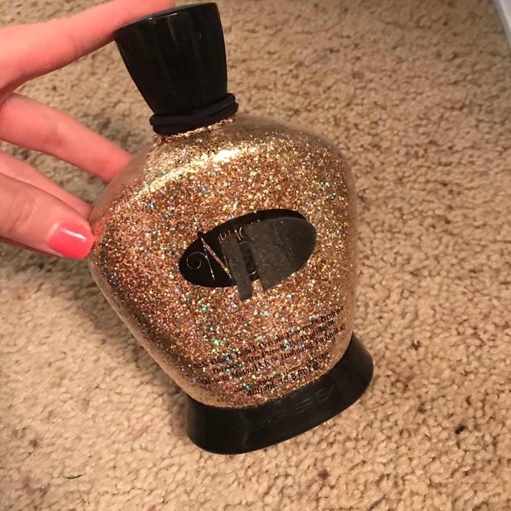 Black Noir Bronzer