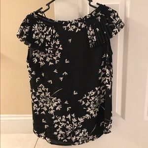Banana Republic Black and White Blouse