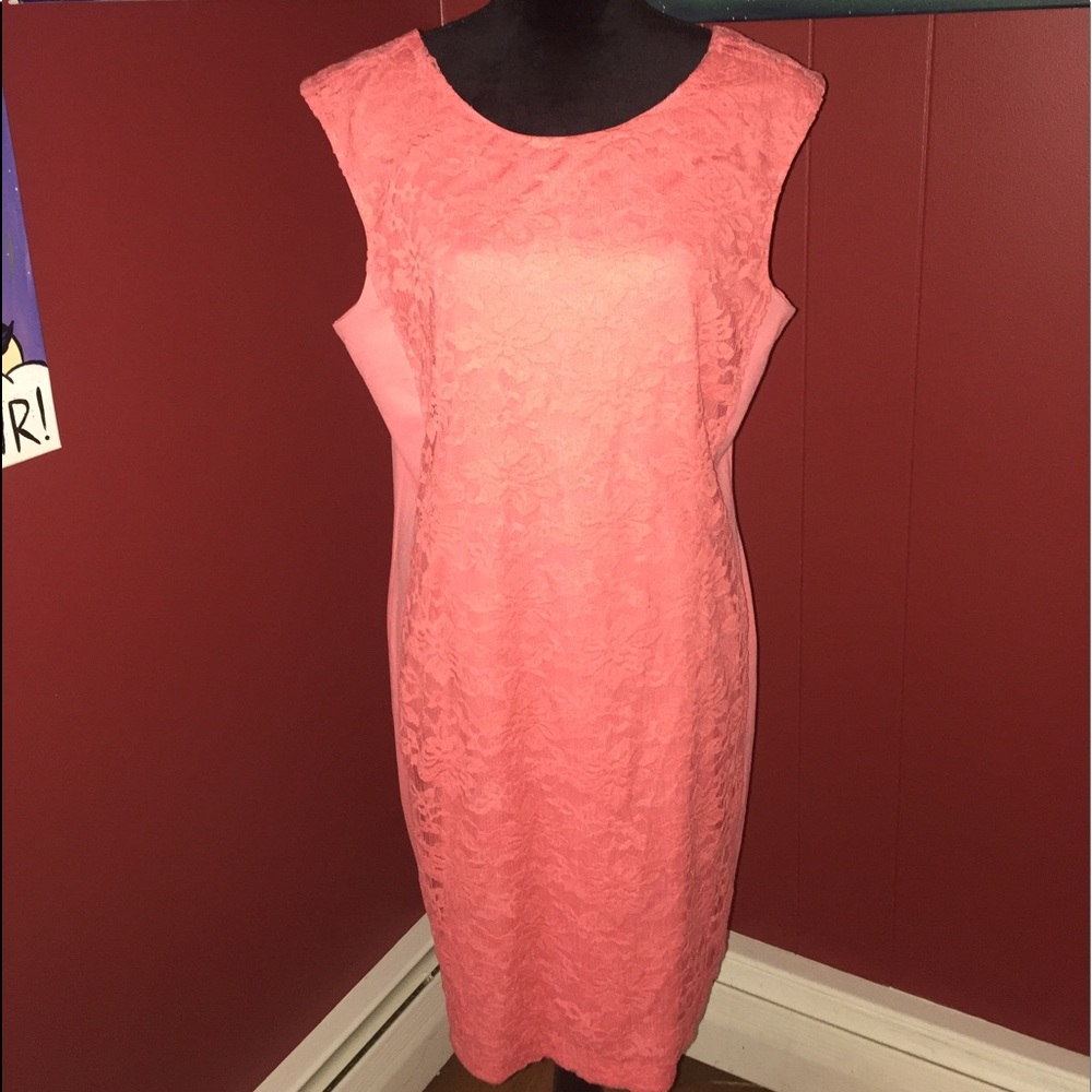 Coral Lace Knee-Length Dress XL