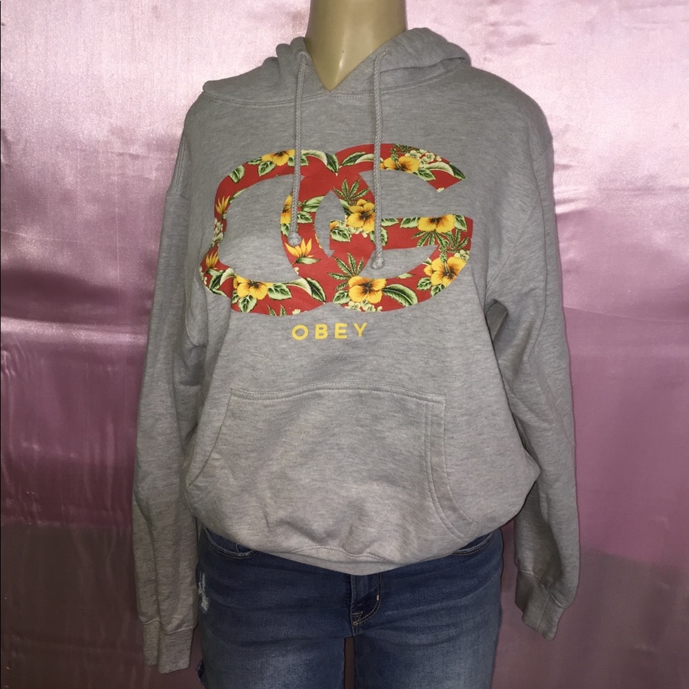 Obey Tropical Sweater✨