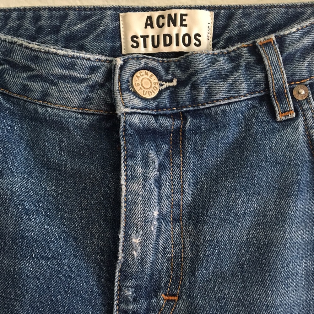 Acne Pop Betty Jeans