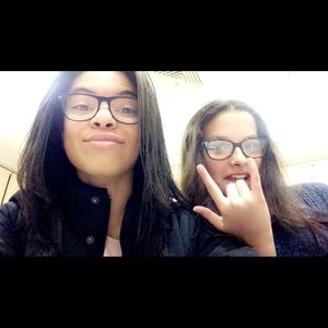 Meet your Posher, Elena