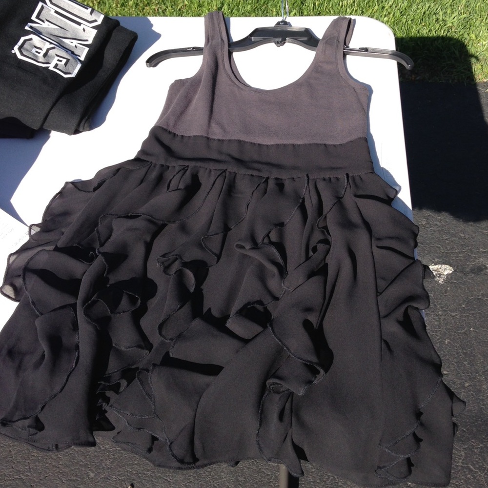 Express Cocktail Dress - Picture 2 of 3