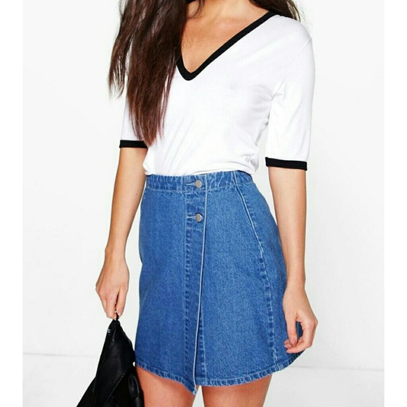 Boohoo Dresses & Skirts - 💙 Boohoo Wrap Front Denim Skirt NWOT