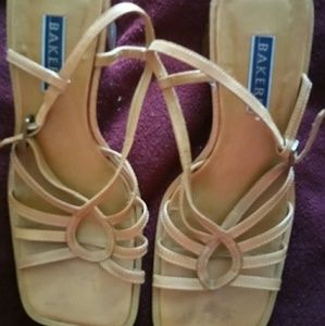 Womens strappy sandals