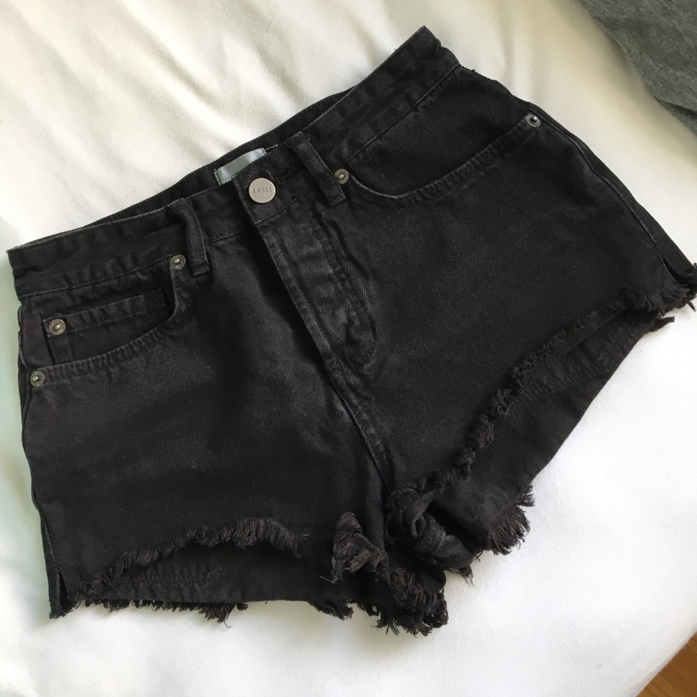 NWT AMUSE SOCIETY SHORTS