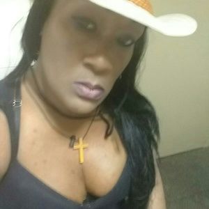 Meet your Posher, Bridget