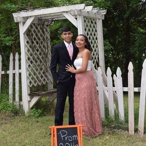 Meet your Posher, Jose