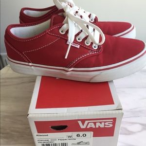 Vans Atwood sneakers in red