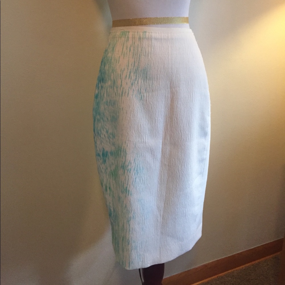 🌸 t Tahari Pencil Skirt
