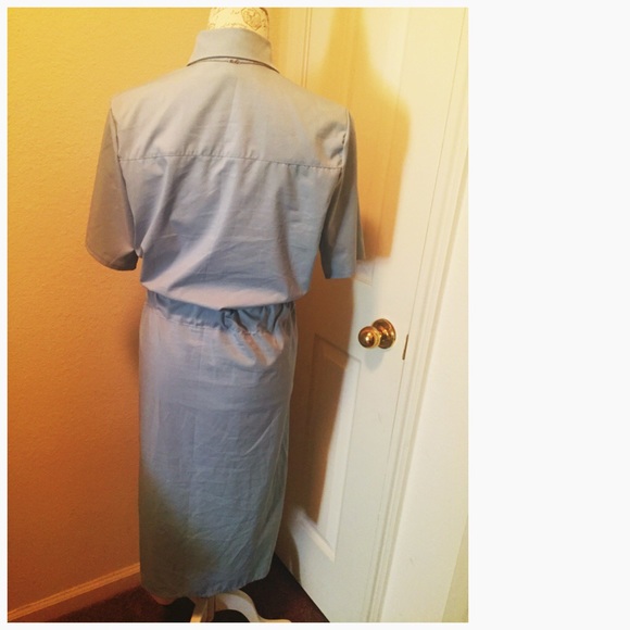 Dress - Picture 2 of 4