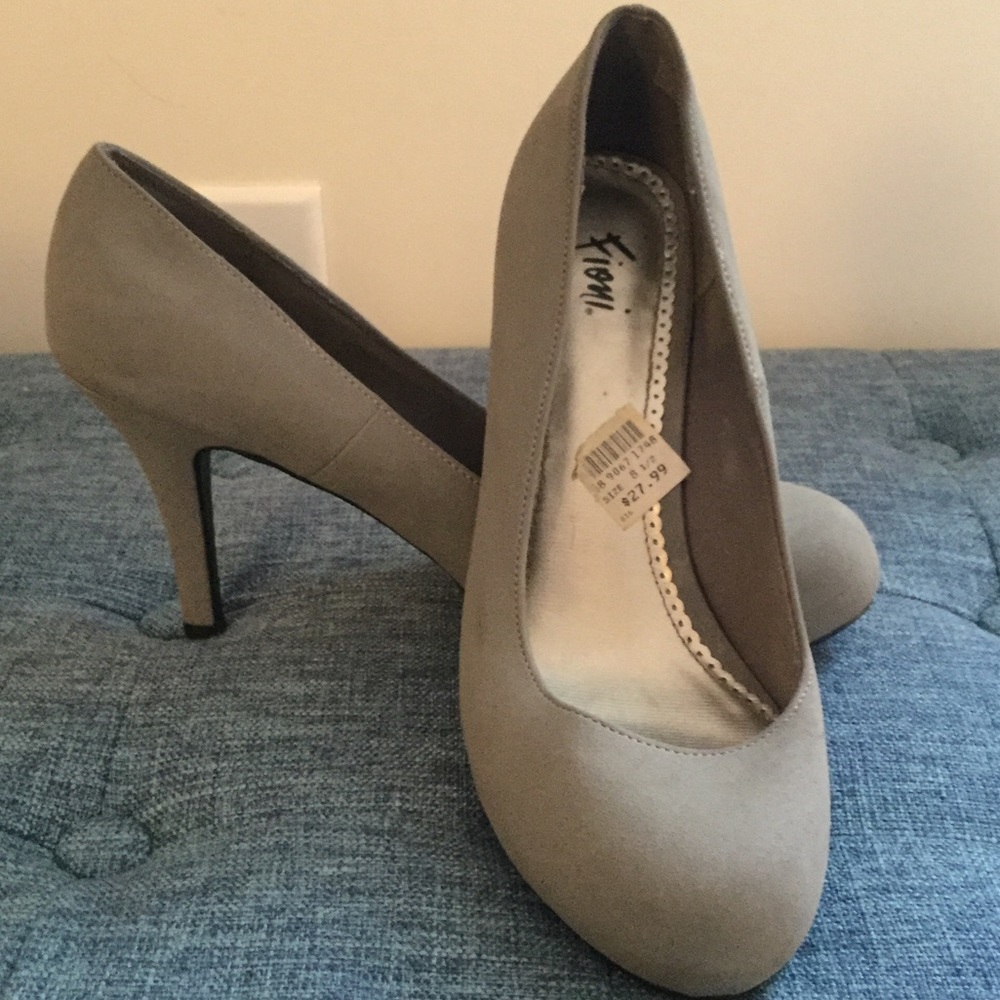 Fioni Gray Heels