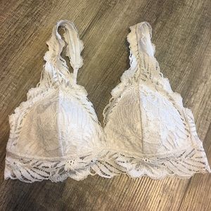 • Aerie Bralette •