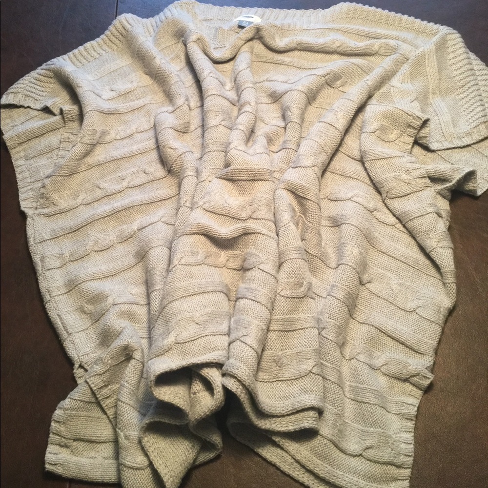Blanket sweater
