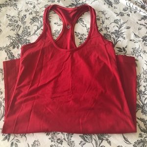Lulu red tank size 4