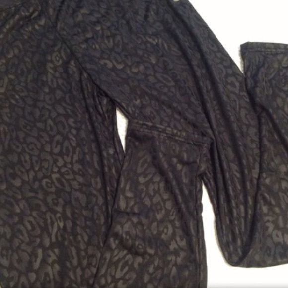 Sheer cheetah leggings sizes S & M - Picture 2 of 4