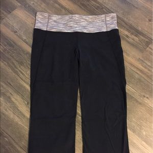 Lululemon cropped capri pant