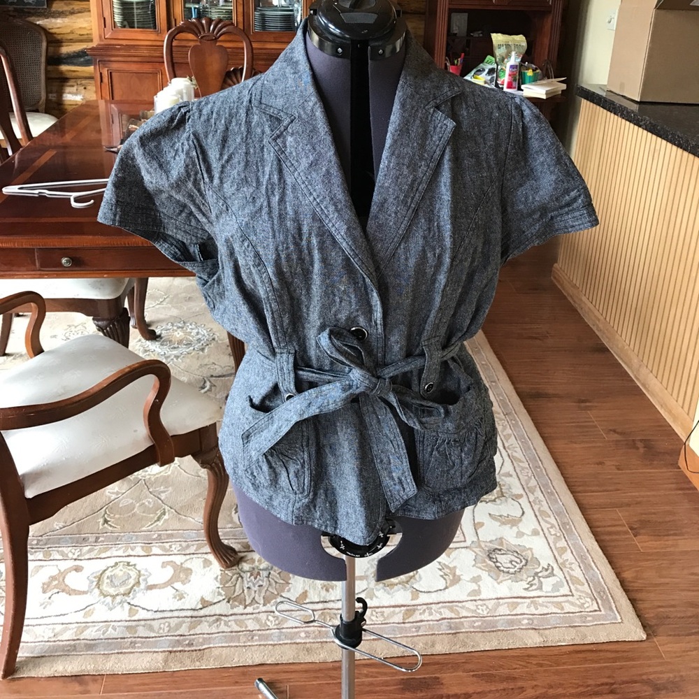Short sleeved summer blazer