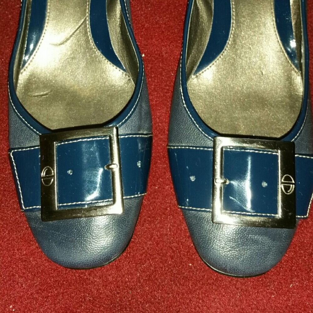 Womens dress flats