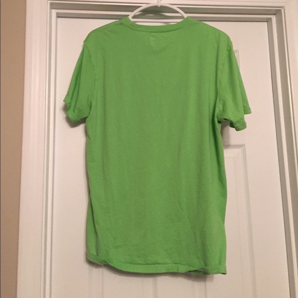 Mens Under Armour medium t-shirt - Picture 2 of 3