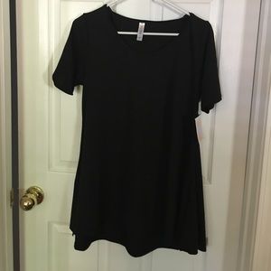 NWT LulaRoe perfect T
