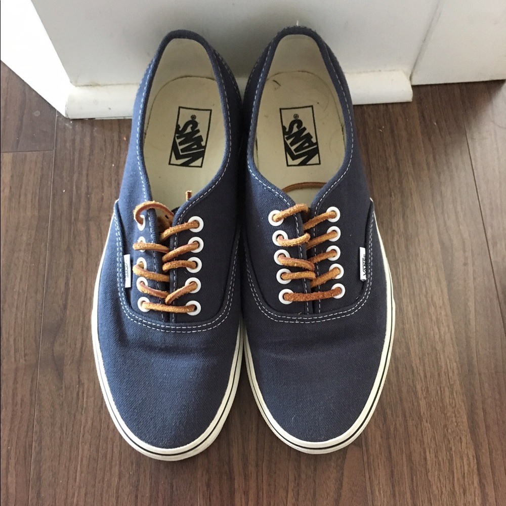 Like New‼︎ Vans Authentic Canvas shoes Men 9