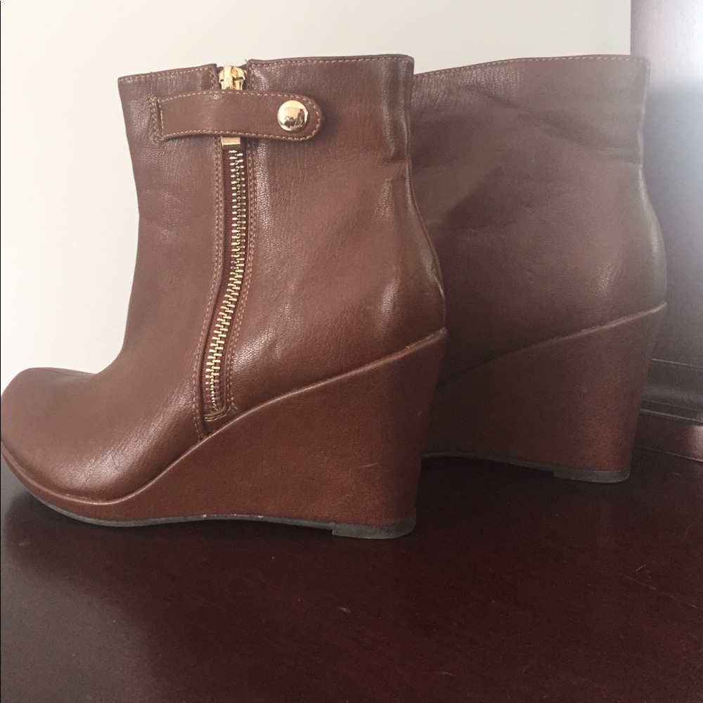 Pesaro Booties - Picture 3 of 4