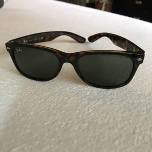 Ray Ban Classic Wayfarer