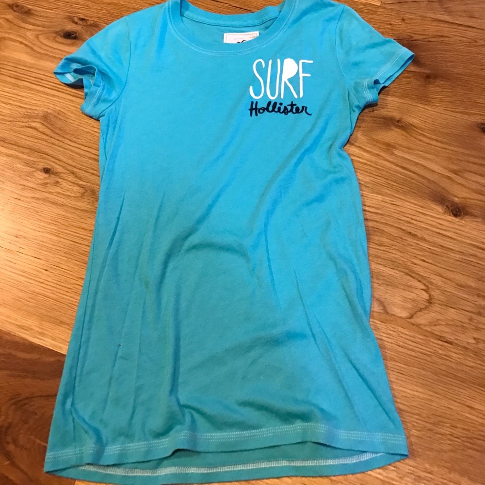 Hollister surf tee
