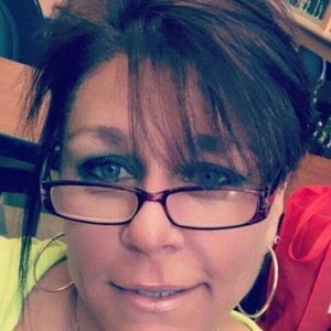 Meet your Posher, Gina