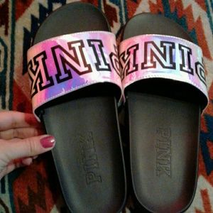 Cute v.s sandals