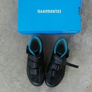 Shimano RP3 Women Cycling Shoe with Clips