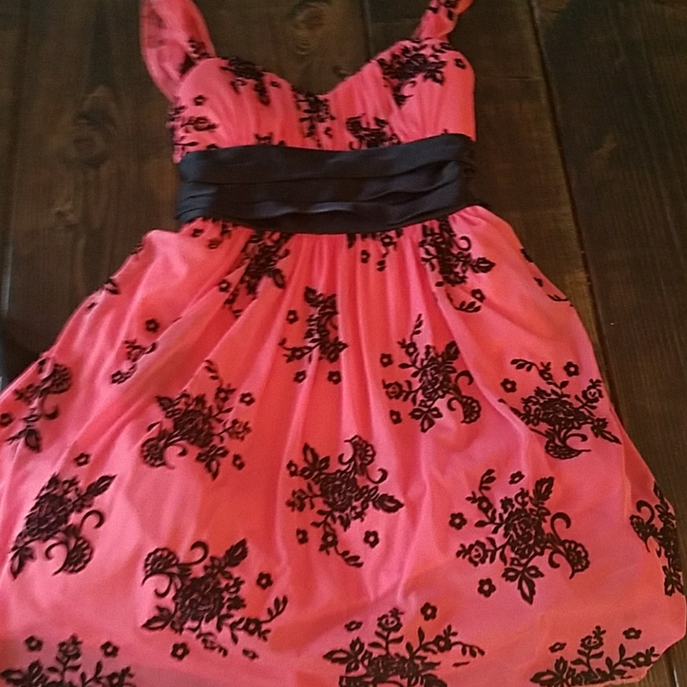 Three Pink Hearts Dress Coral Black Small