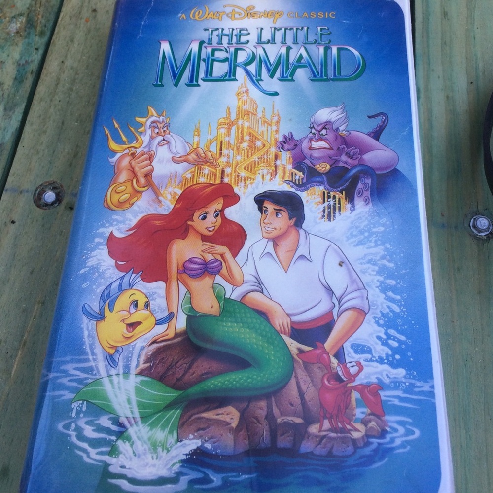 The little mermaid black diamond classic