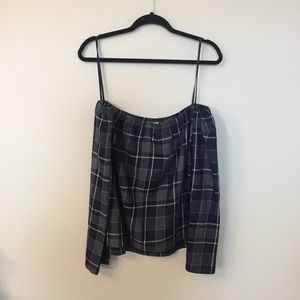NWOT Brand New Cloth & Stone Off the Shoulfer Top