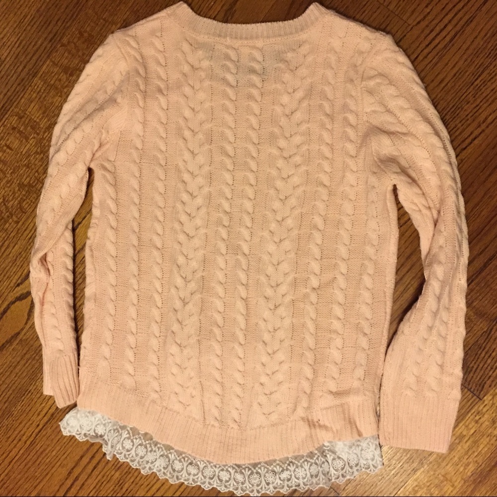 Pink Sweater with Lace Trim (M) - Picture 6 of 7