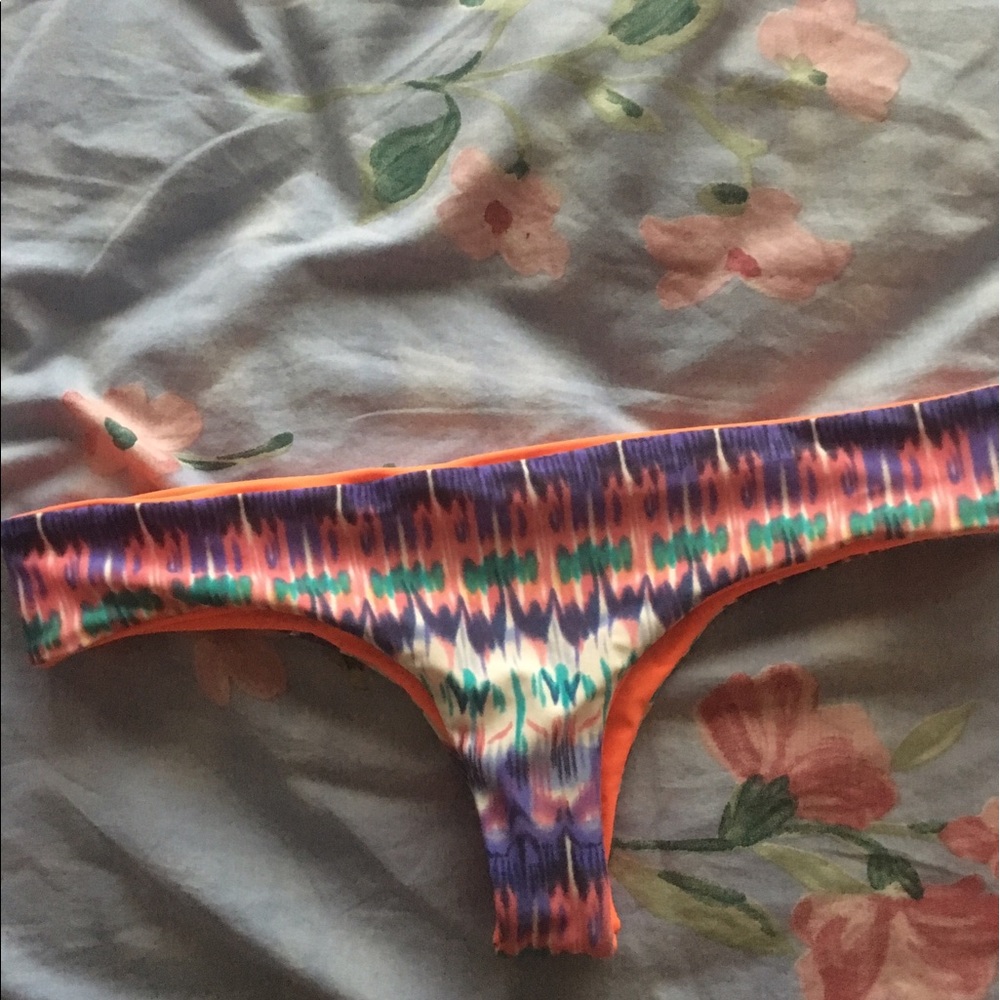 reversible bikini bottoms