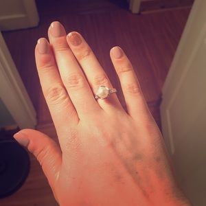 Pearl and rhinestone ring