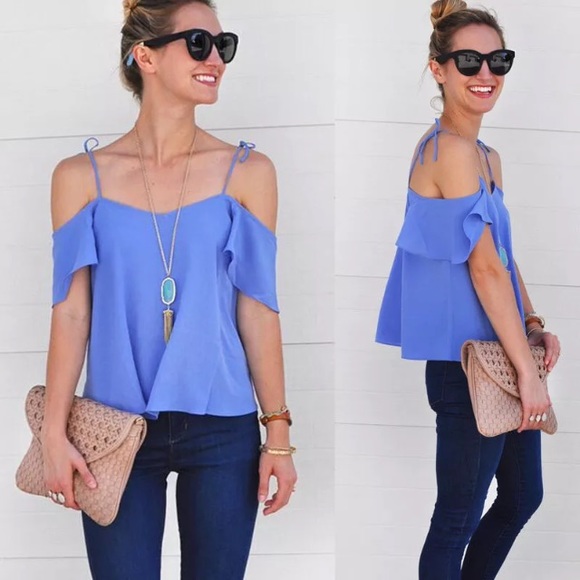 Tops - Off shoulder top