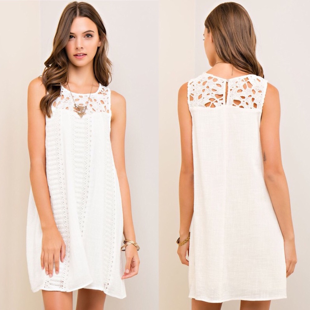 ☀️LAST ONE☀️ Entro boutique crochet dress