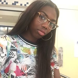 Meet your Posher, Nyah