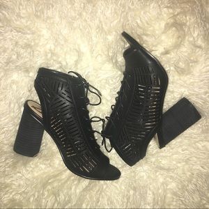 SAM EDELMAN *NWOT!* lace-up peep toe booties