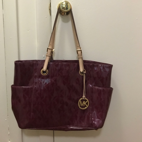 Cranberry Michael Kors tote bag - Picture 1 of 5