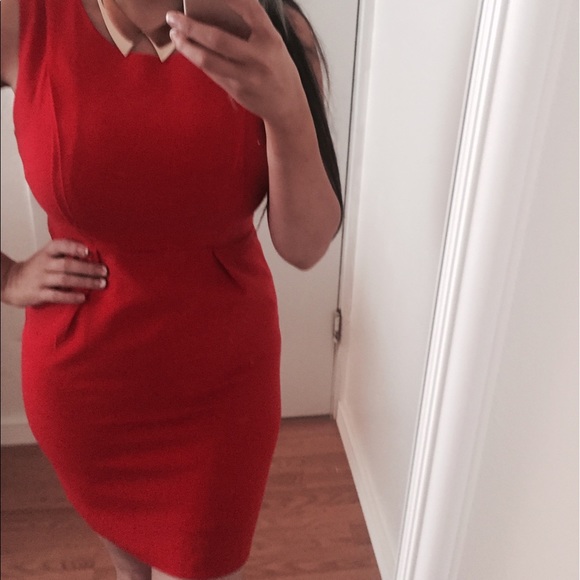 Bold red mini dress - Picture 2 of 2