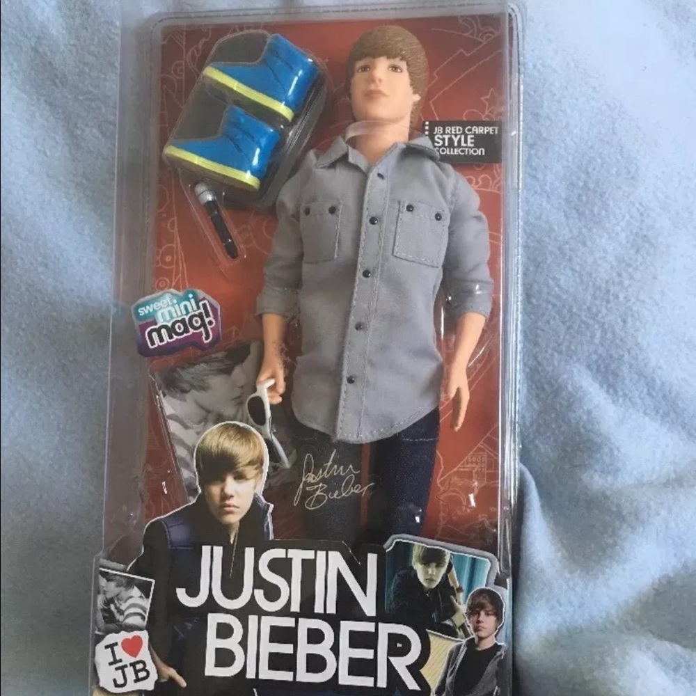 Justin Bieber collectors doll gray shirt