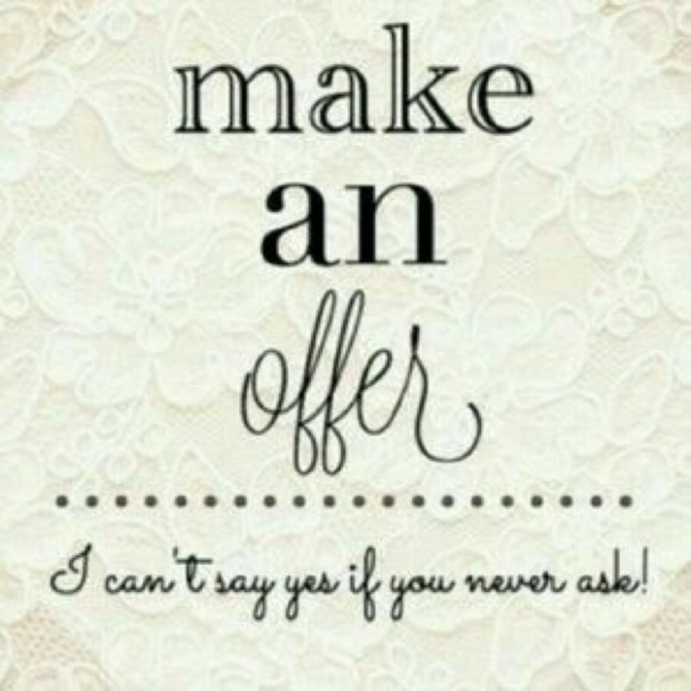 Accepting reasonable offers! Xx