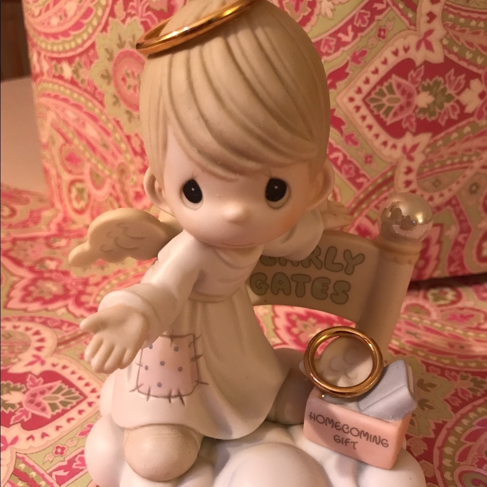 Precious Moments figurine