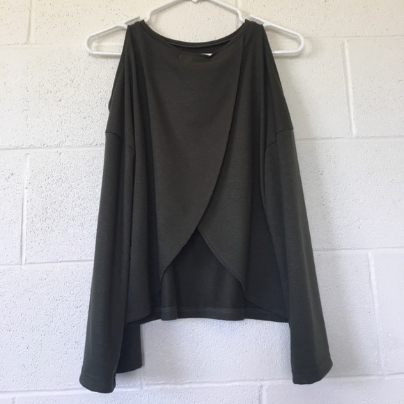 🎉HP🎉Cold Shoulder Longsleeve - Picture 2 of 2